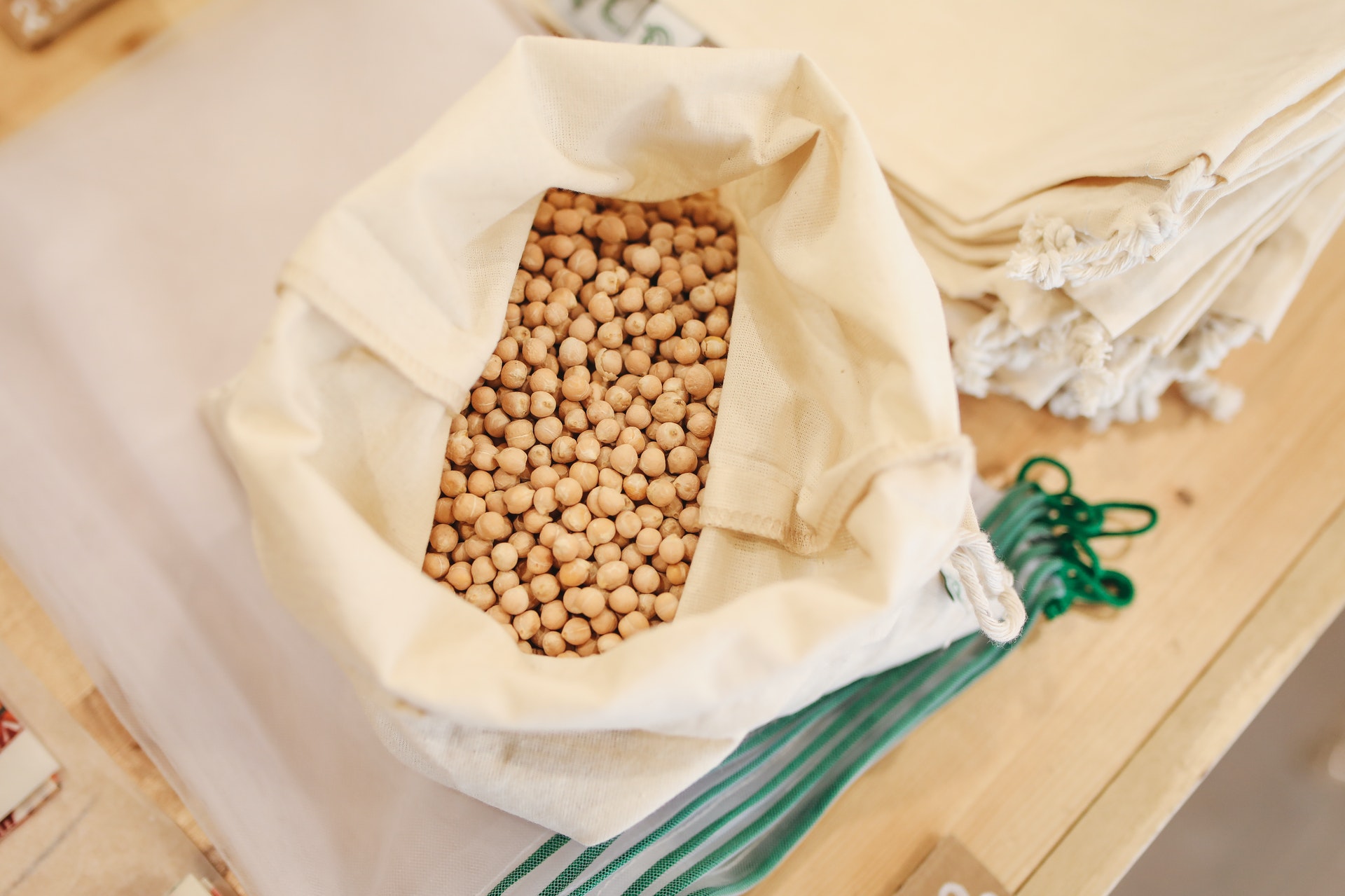 Can Dogs Eat Chickpeas? Are Garbanzo Beans Safe for