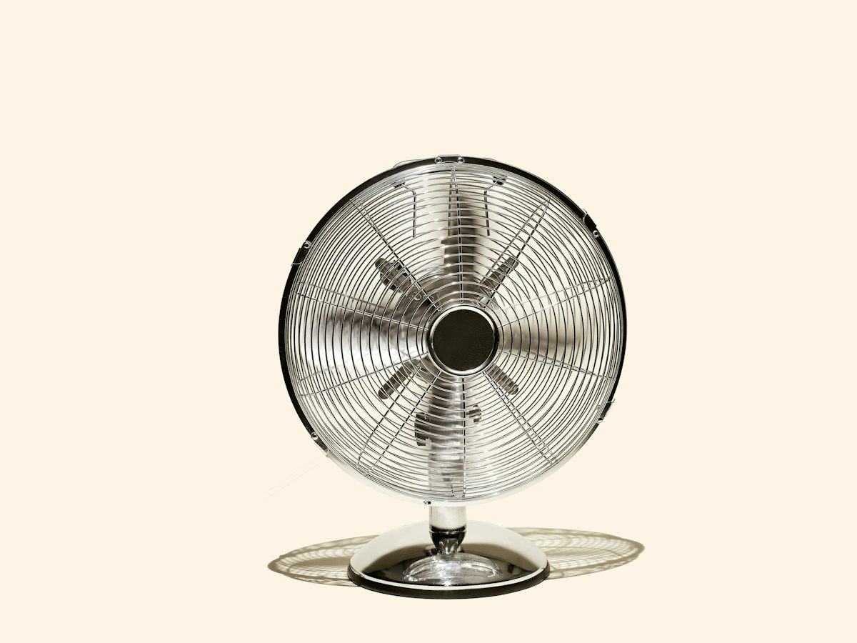 Rotating fan 
